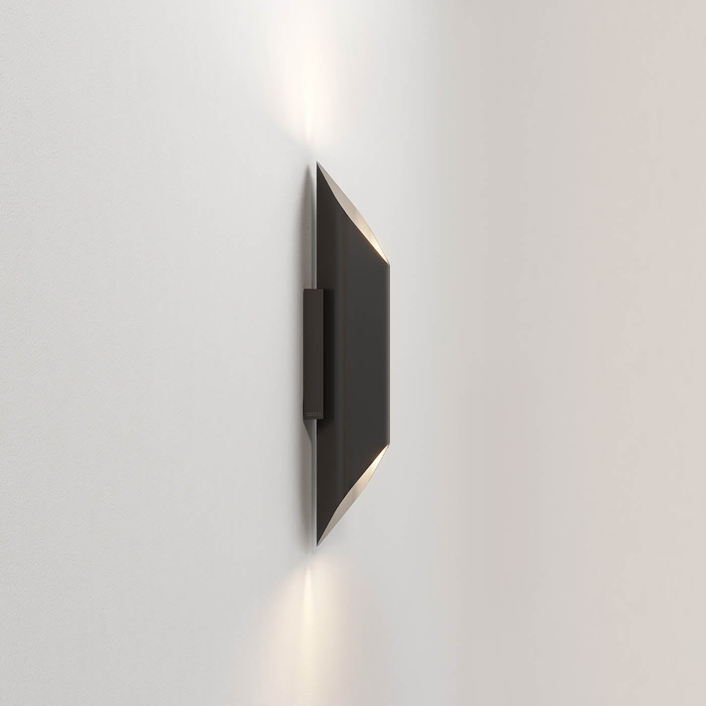 Astro Ako 420 LED přisazené svítidlo stříbrné