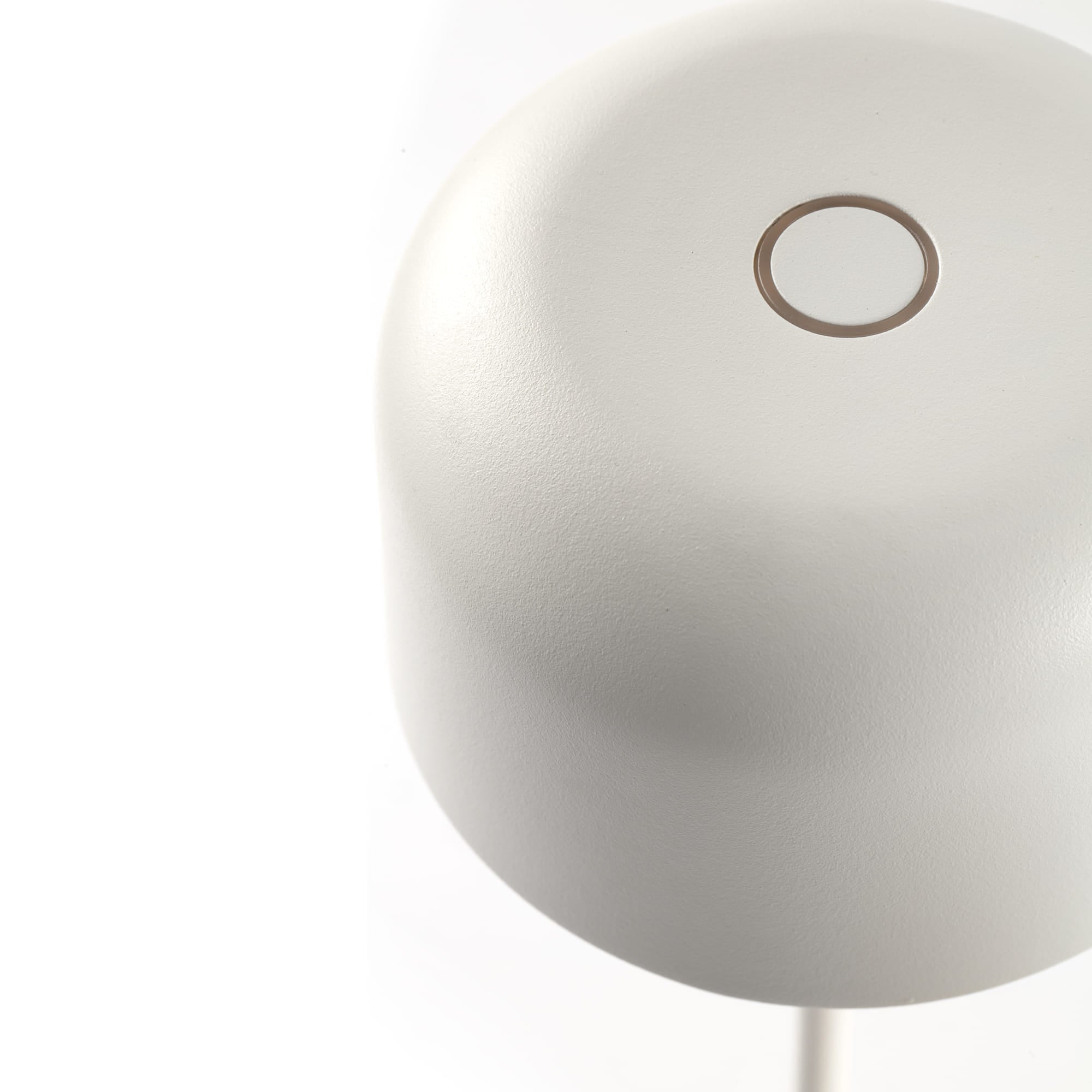 Faro Mavis hordozható asztali lámpa IP54