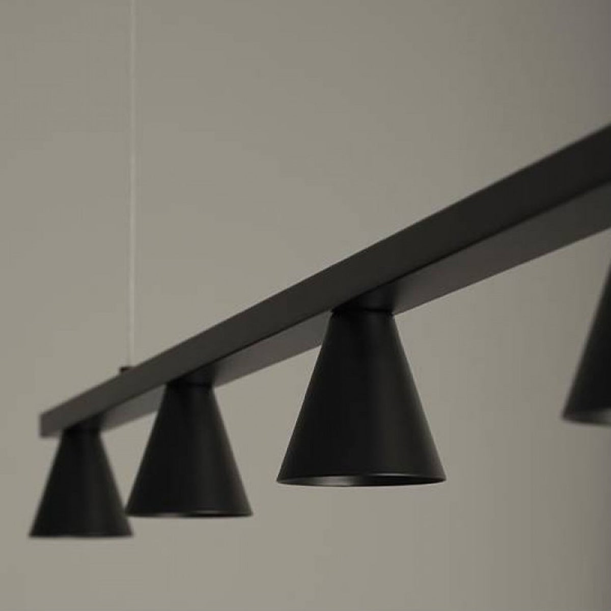 Aromas Lyb LED függesztett lámpa