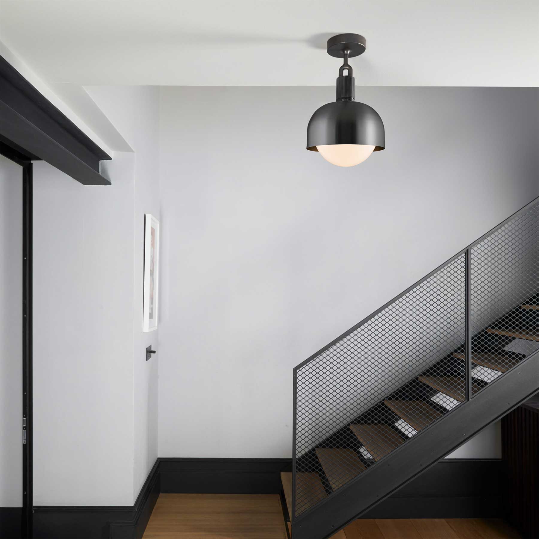 Buster & Punch Forked Globe Shade E27 stropní opálové svítidlo