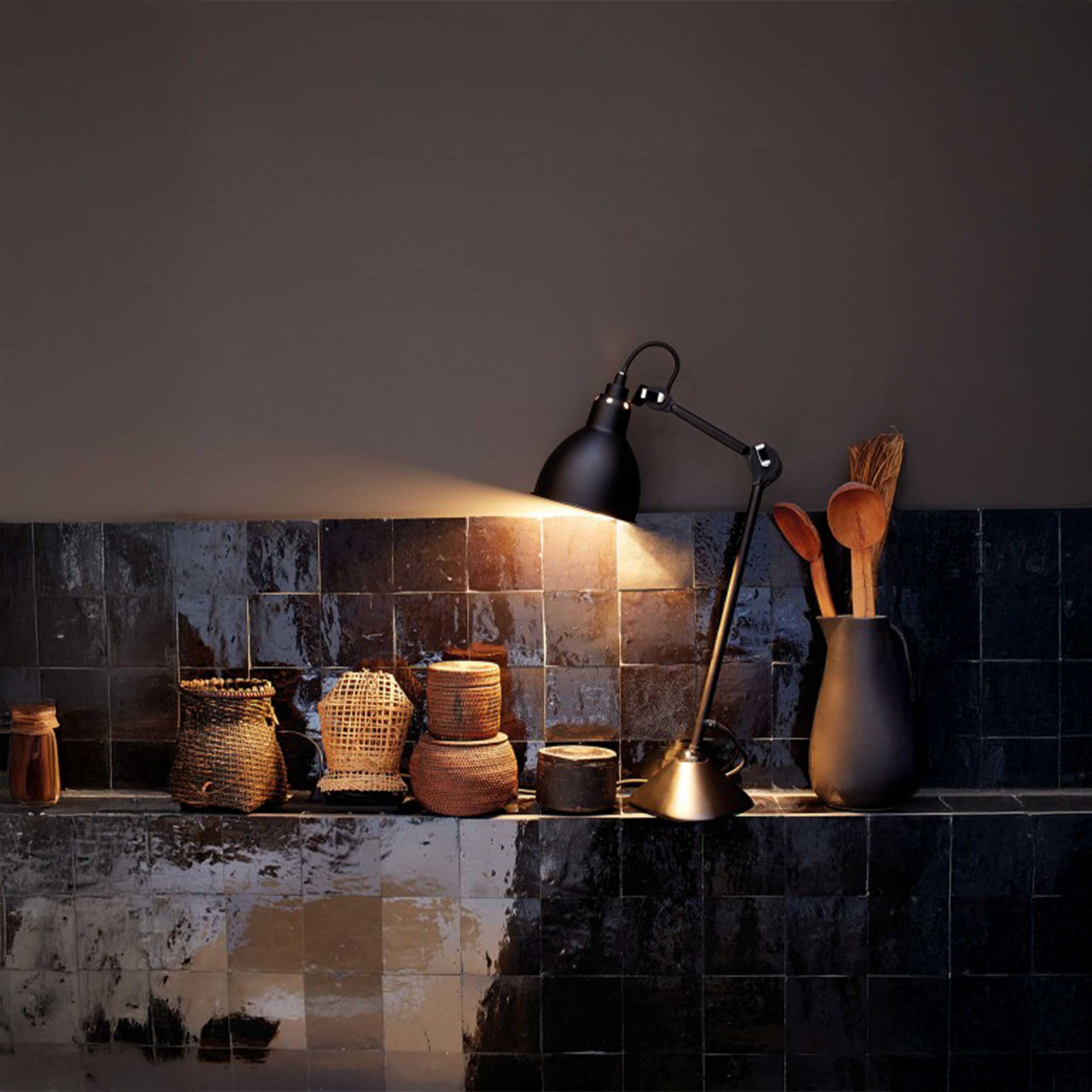 DCW éditions Lampe Gras N°205 E14 asztali lámpa