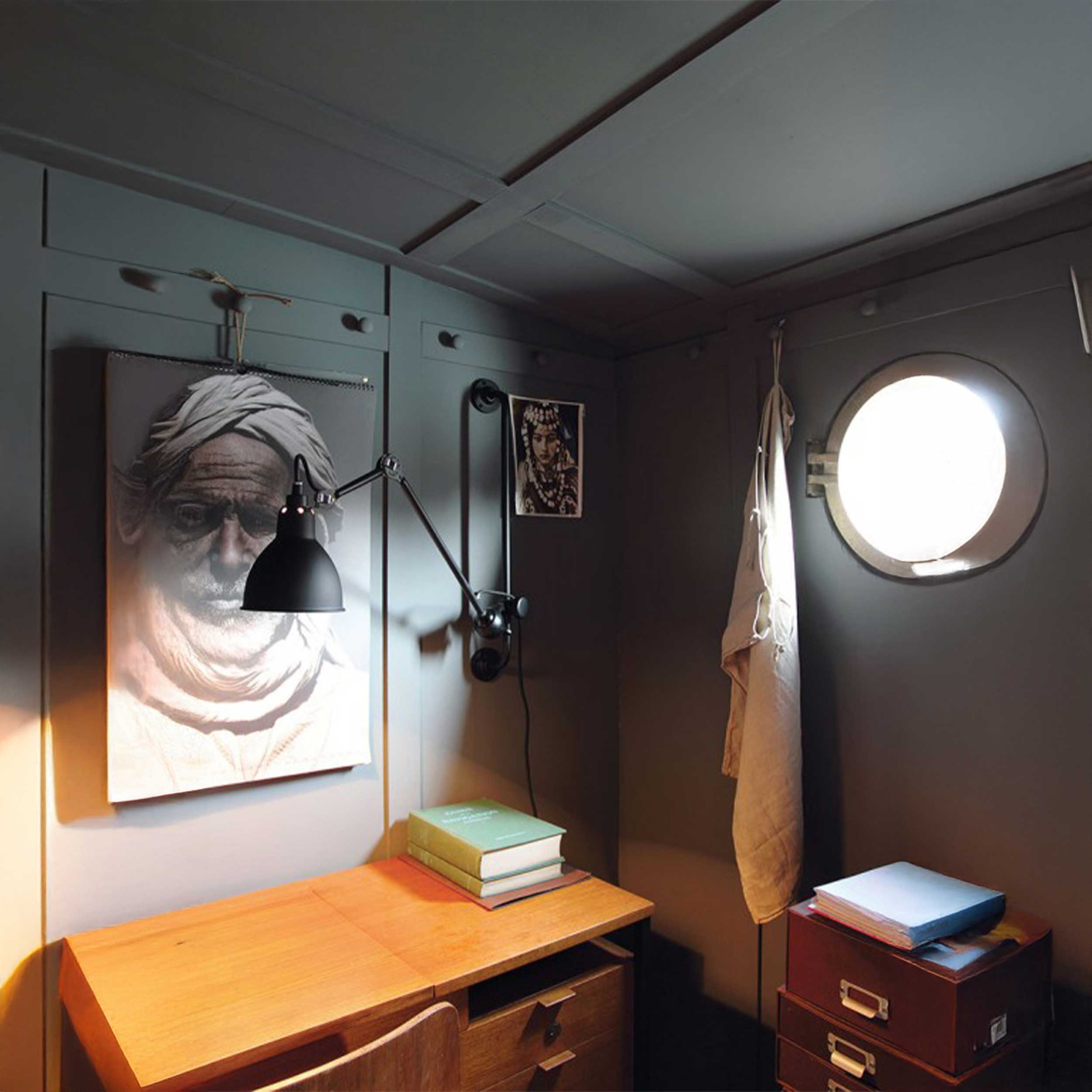 DCW éditions Lampe Gras N°210 E14 fali lámpa kapcsolóval