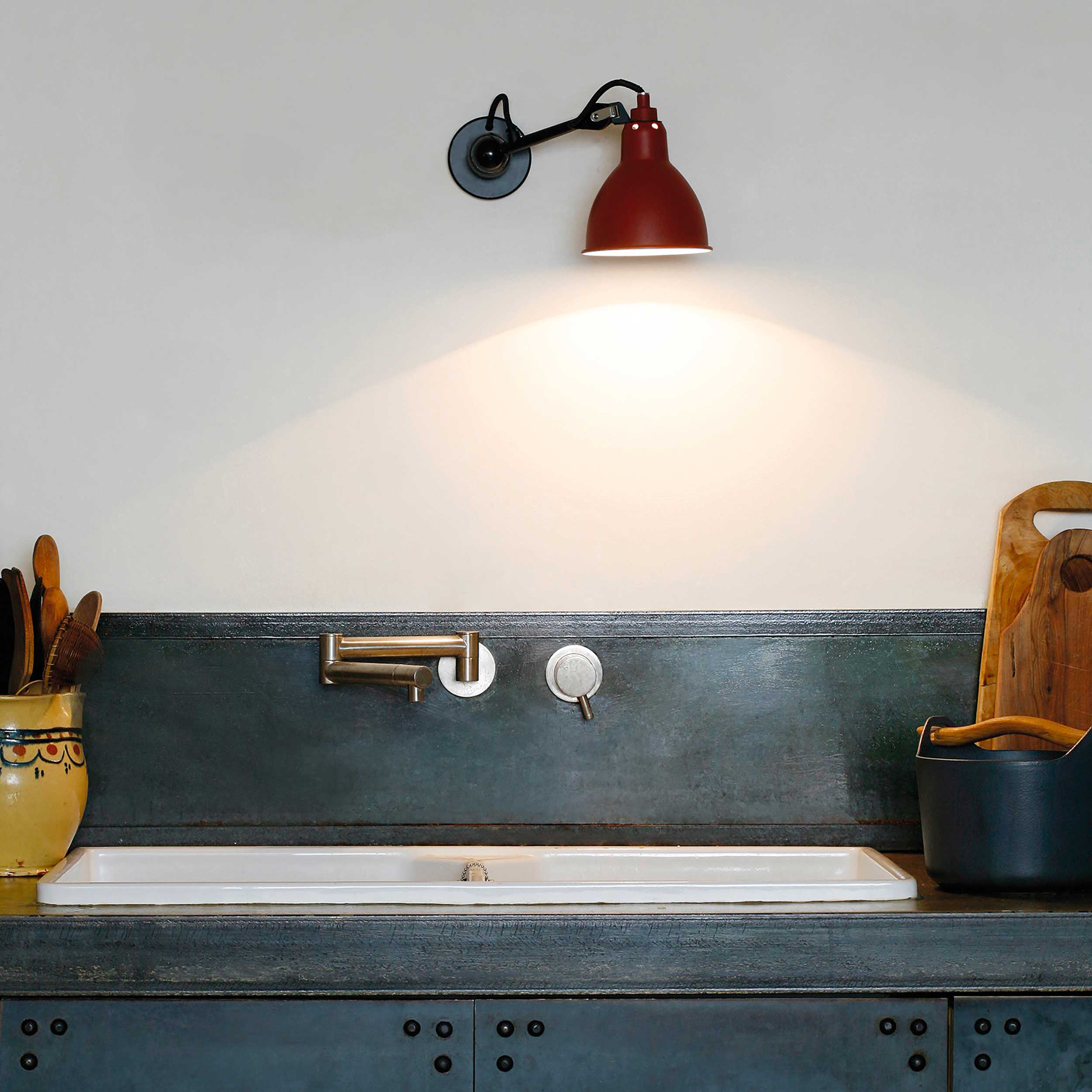 DCW éditions Lampe Gras N°304 E14 fali lámpa fekete