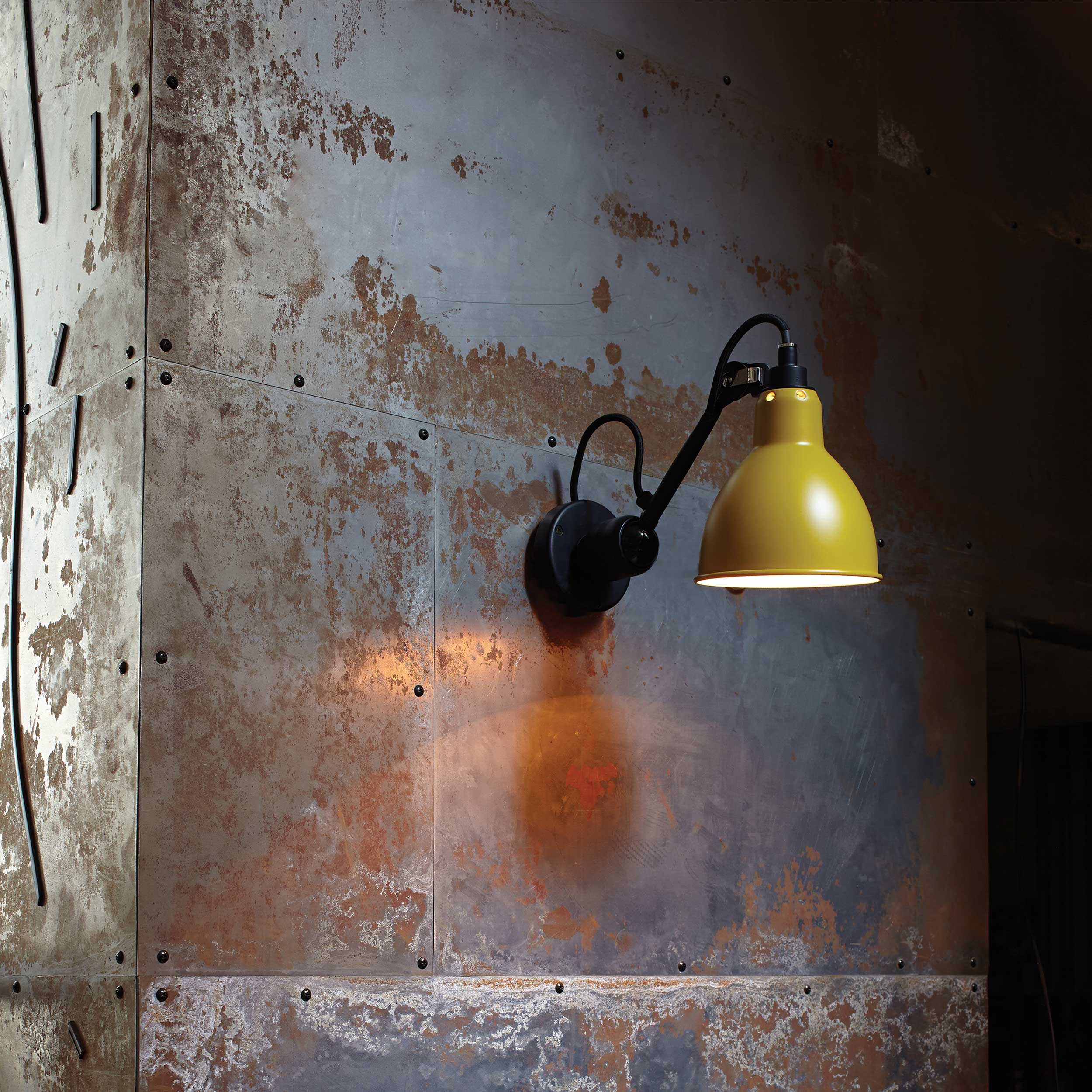 DCW éditions Lampe Gras N°304 E14 fali lámpa fekete