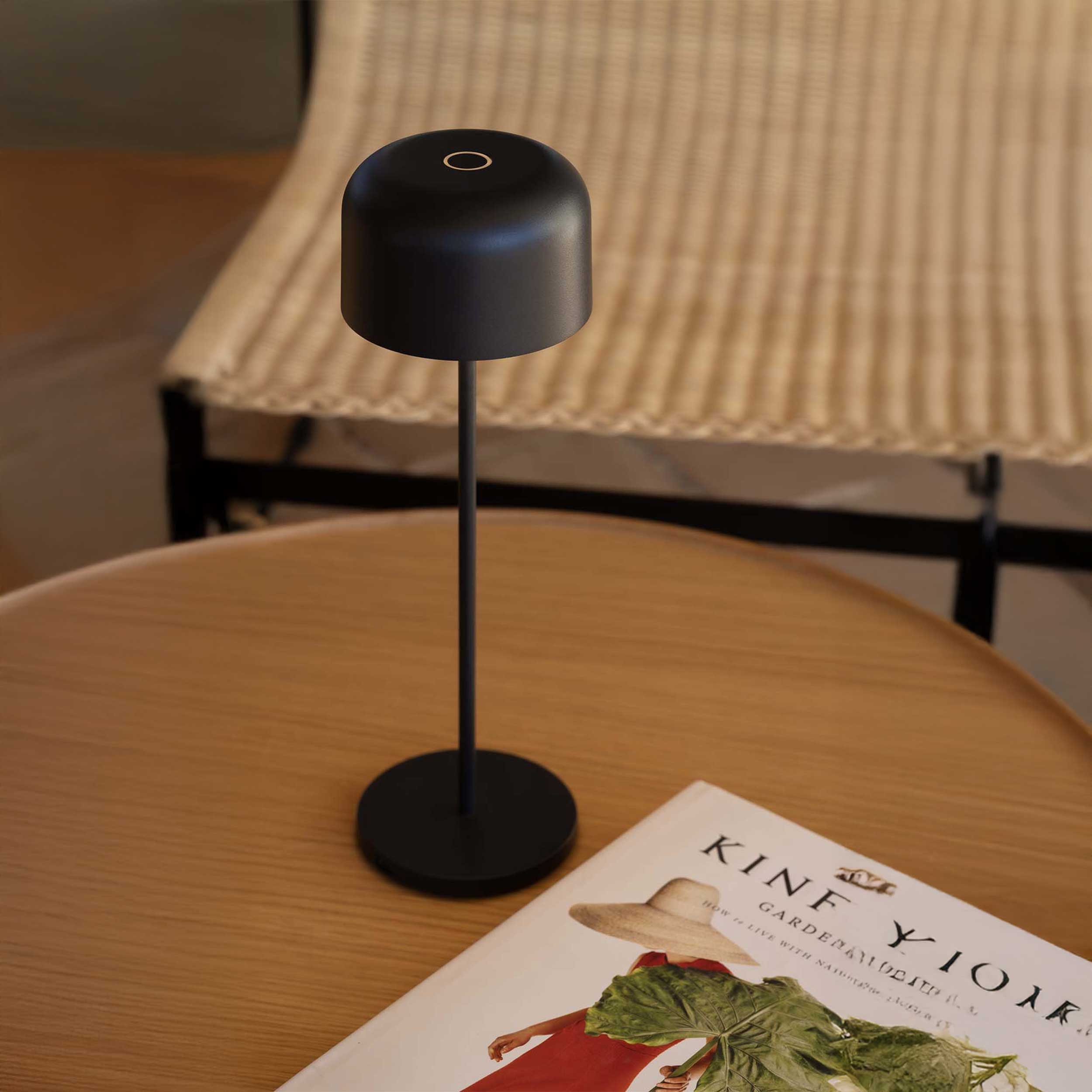 Faro Mavis hordozható asztali lámpa IP54