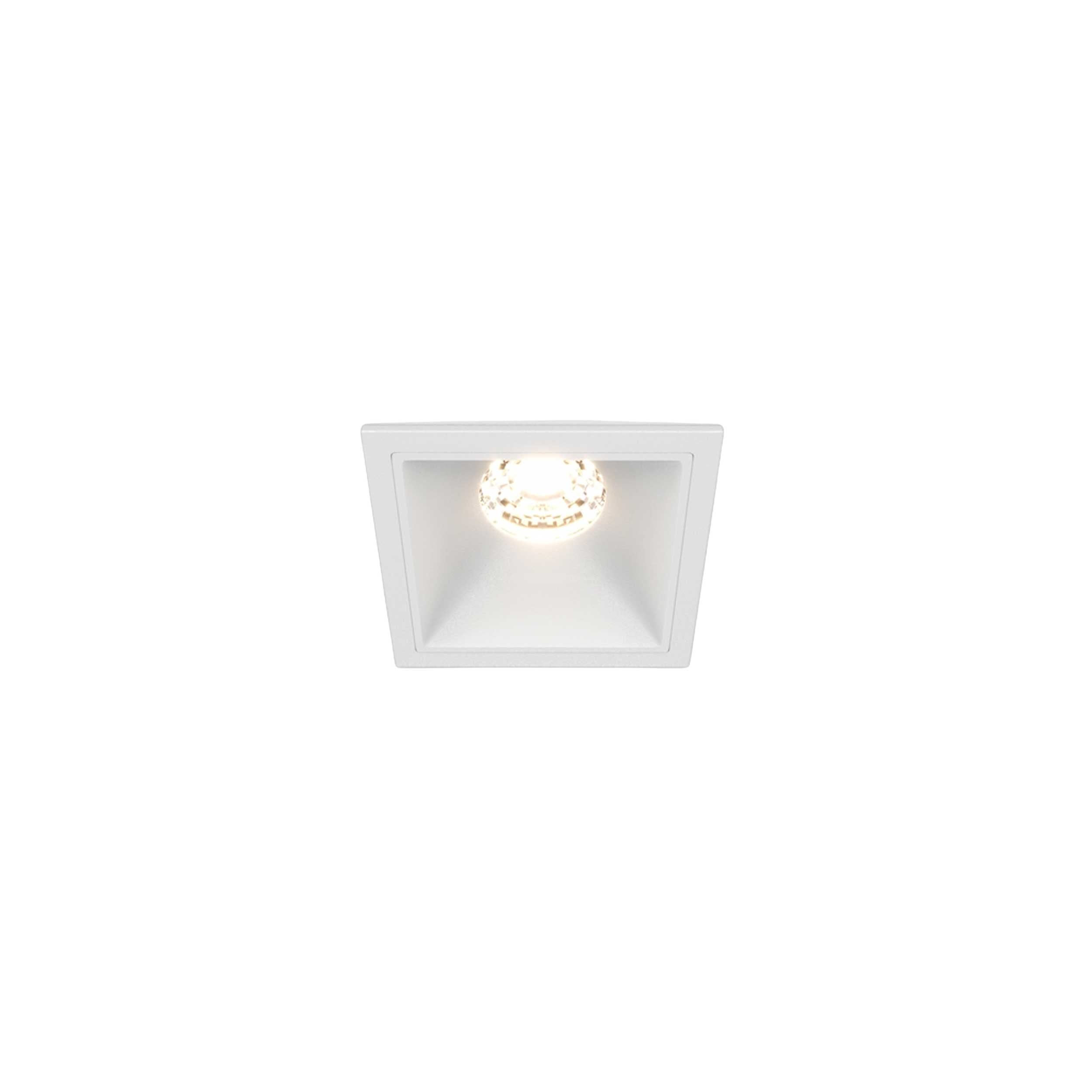Maytoni Alfa LED 10W 36° süllyesztett négyzet alakú lámpa, fehér