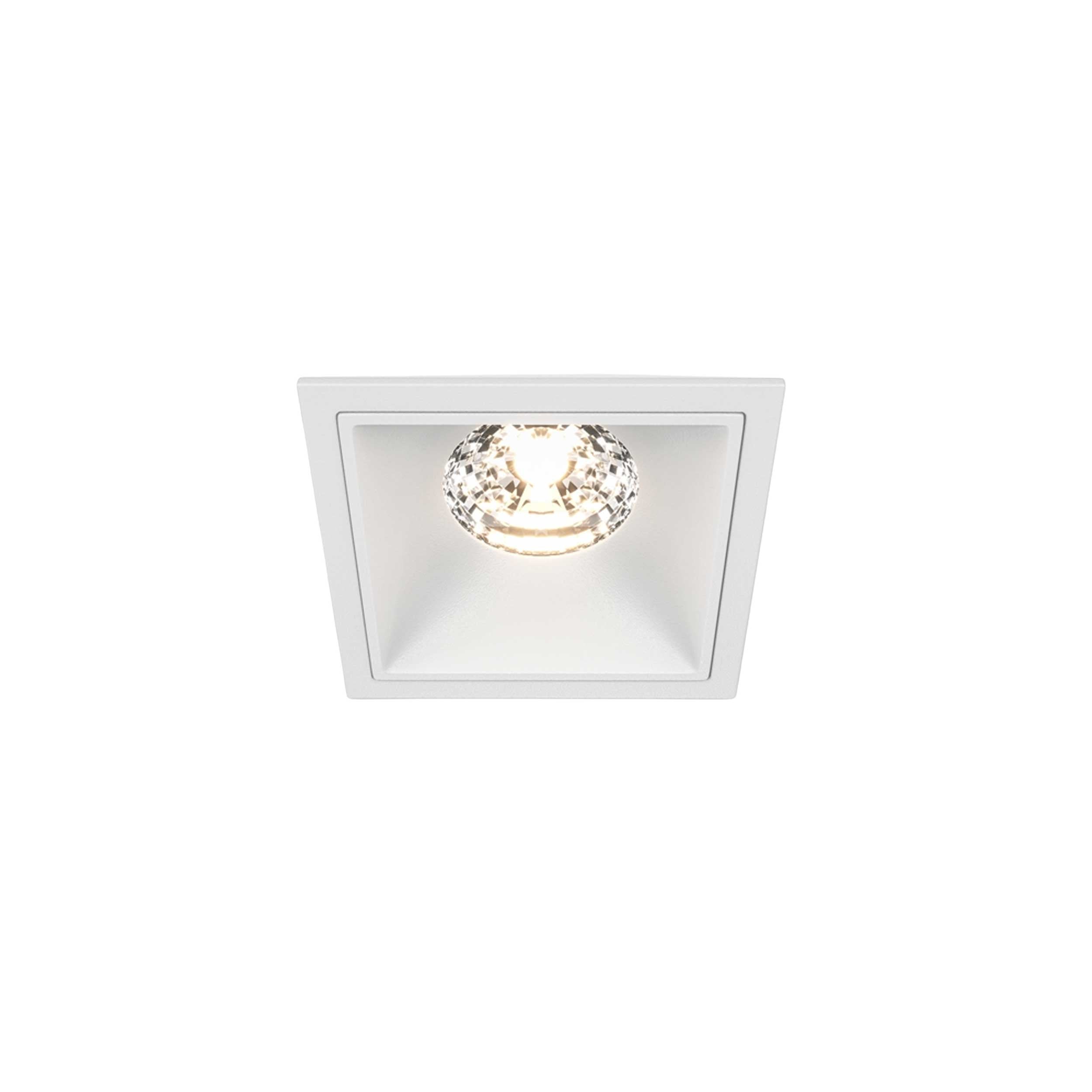 Maytoni Alfa LED 15W 36° süllyesztett négyzet alakú lámpa, fehér