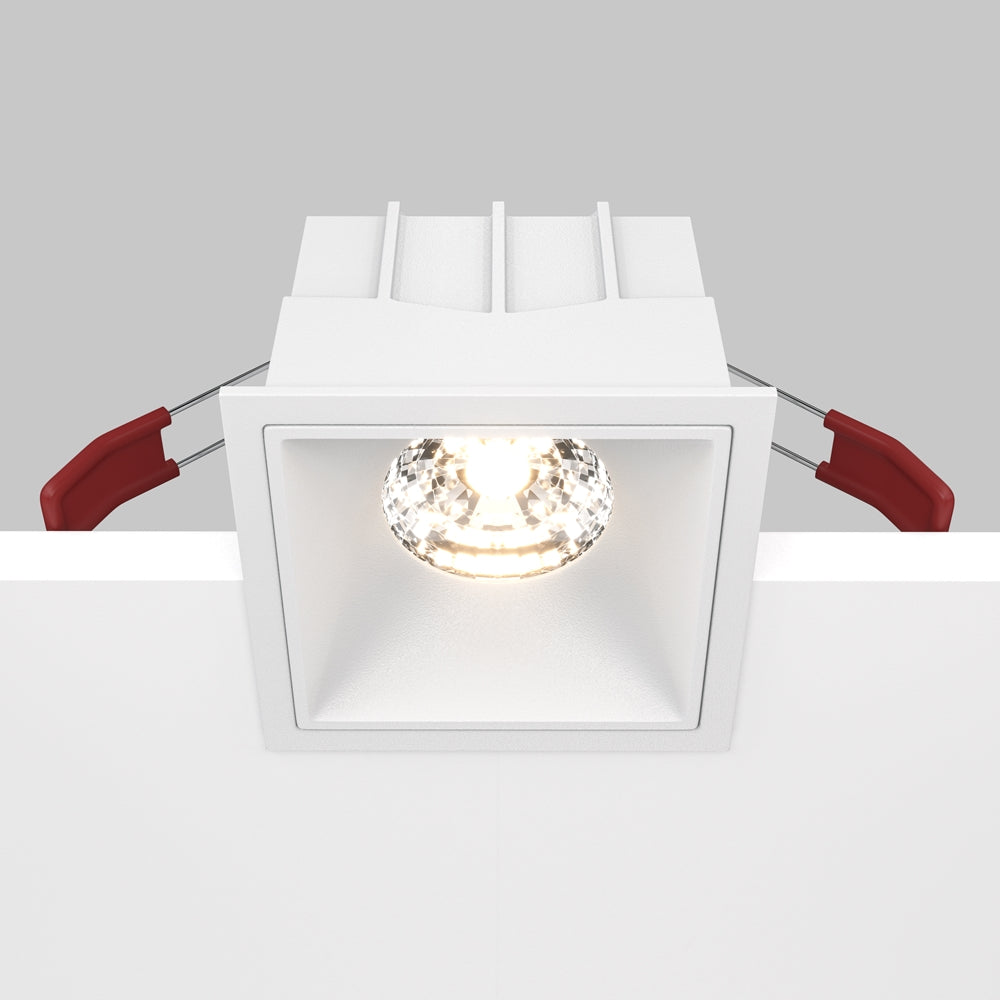 Maytoni Alfa LED 15W 36° süllyesztett négyzet alakú lámpa, fehér
