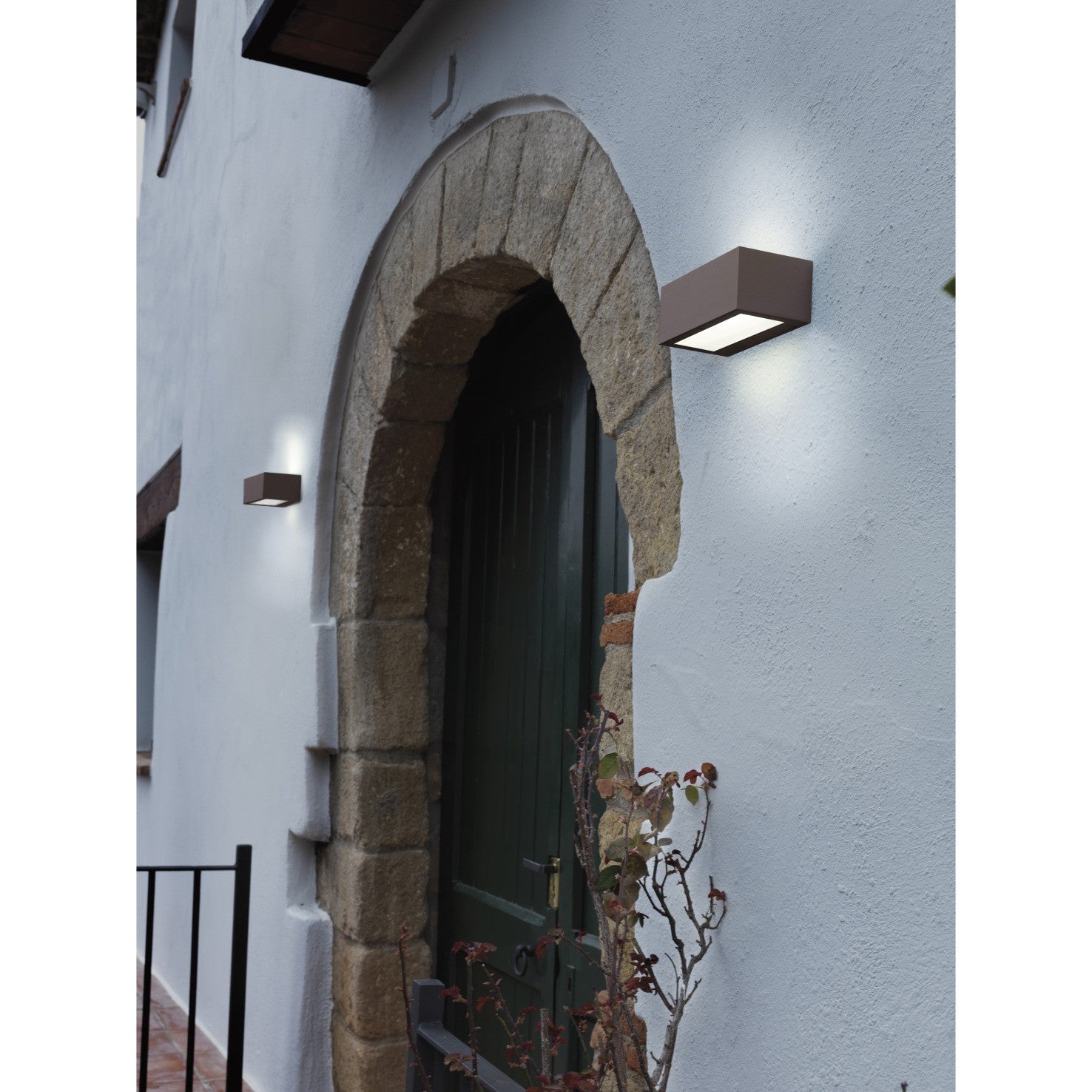 Dopo Isora up/down rectangle LED přisazené svítidlo bílé