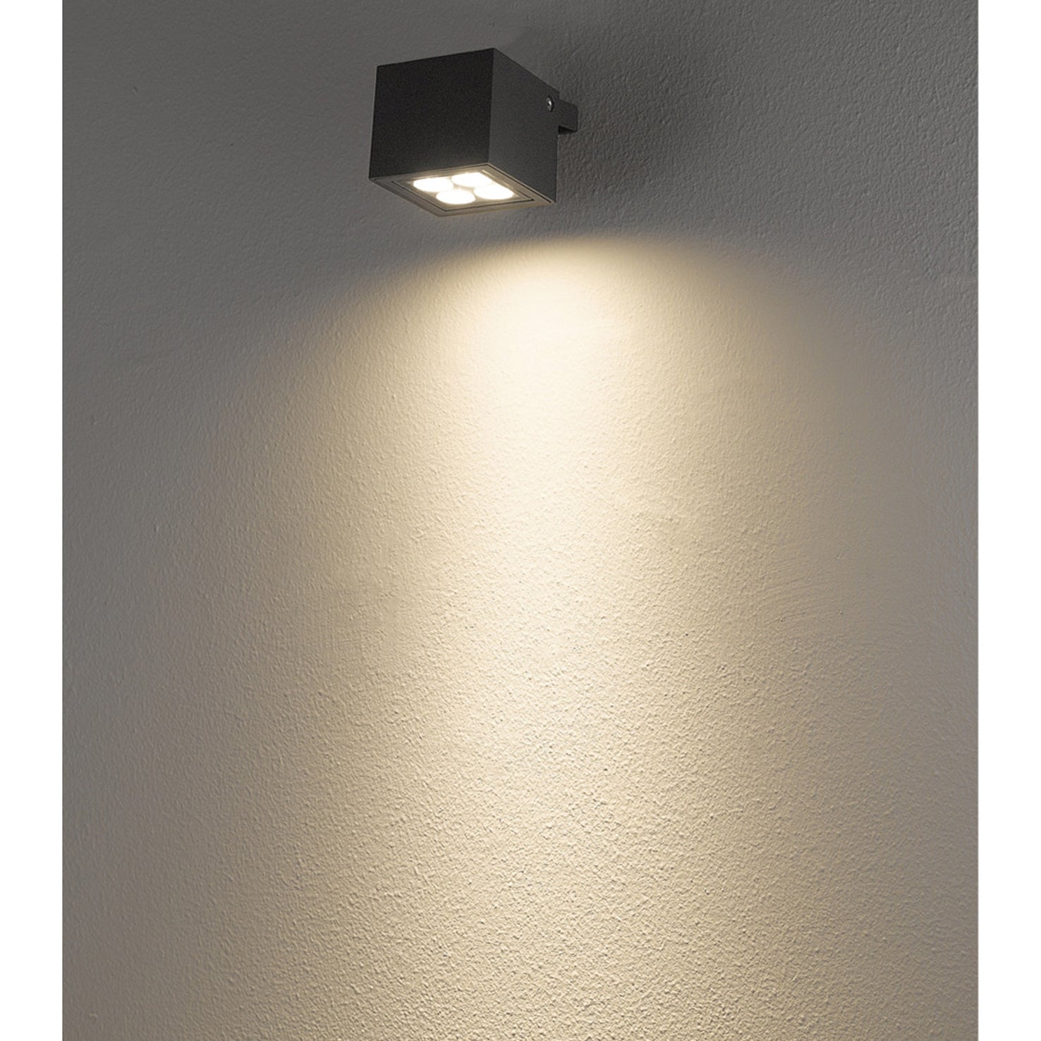 Dopo Barni M LED bodové svítidlo s hrotem