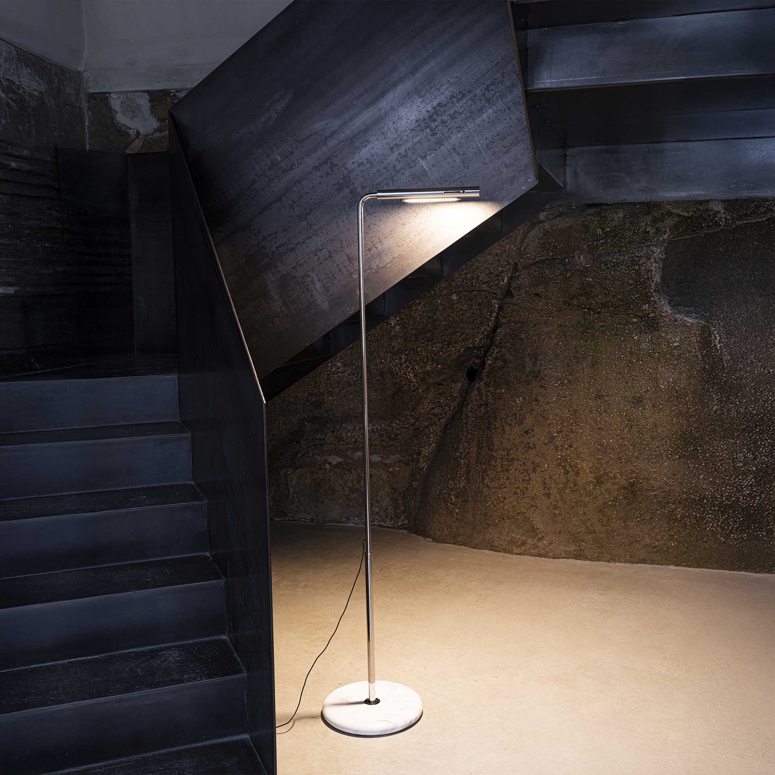 DCW éditions Mezzaluna LED állólámpa