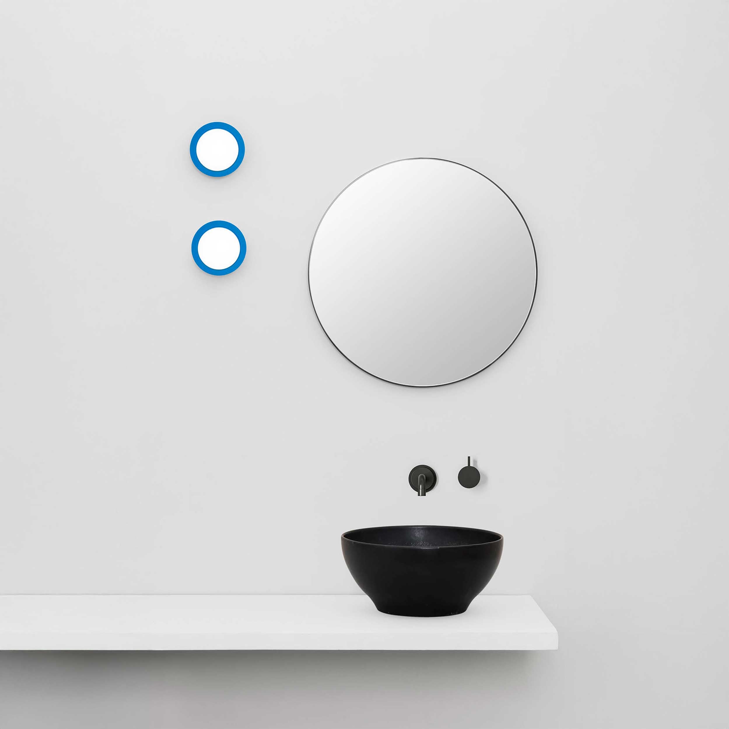 Faro May LED-es lámpatest IP44