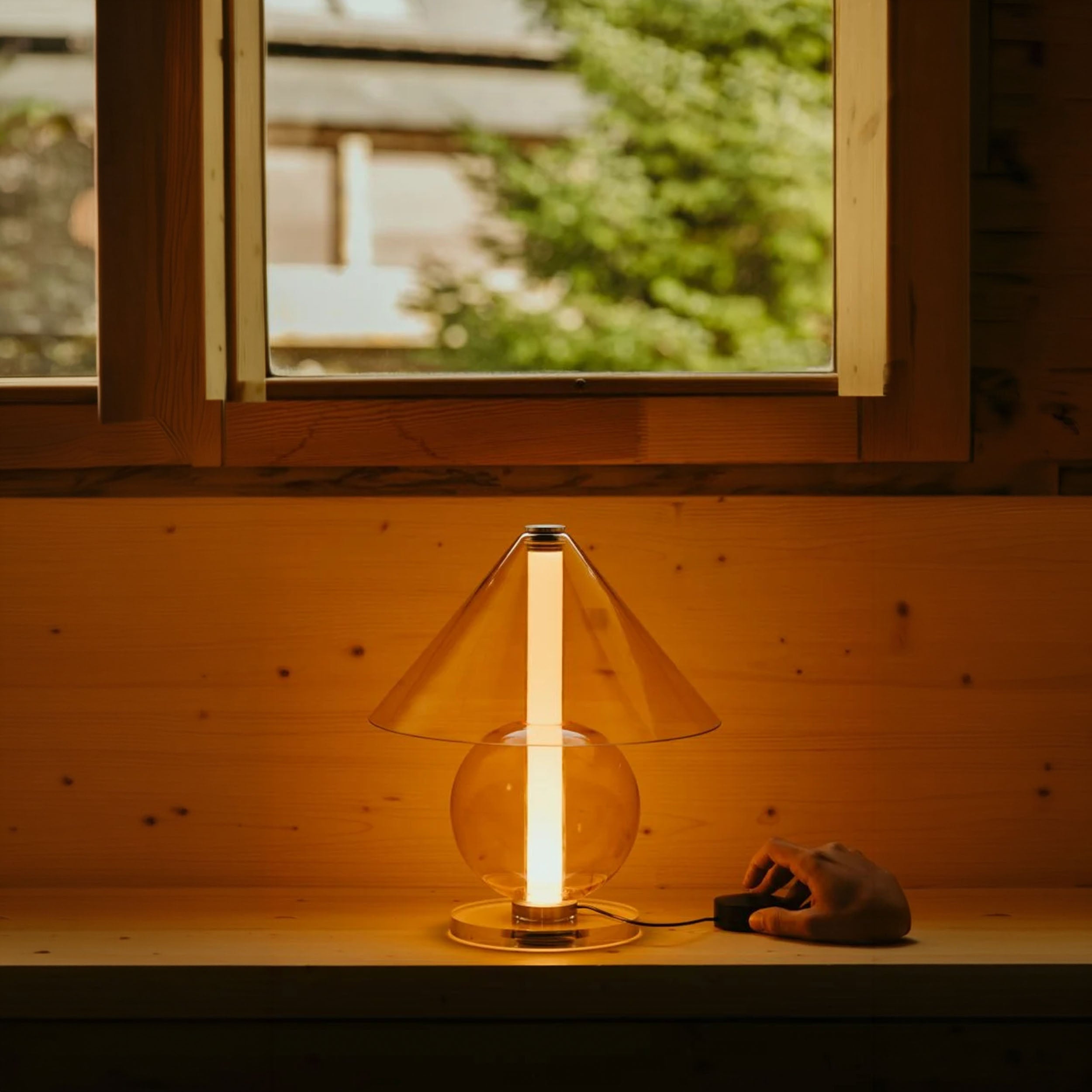 Marset Fragile LED asztali lámpa