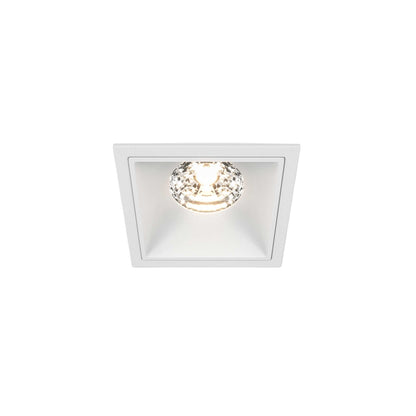 Maytoni Alfa LED 15W 36° süllyesztett négyzet alakú lámpa, fehér