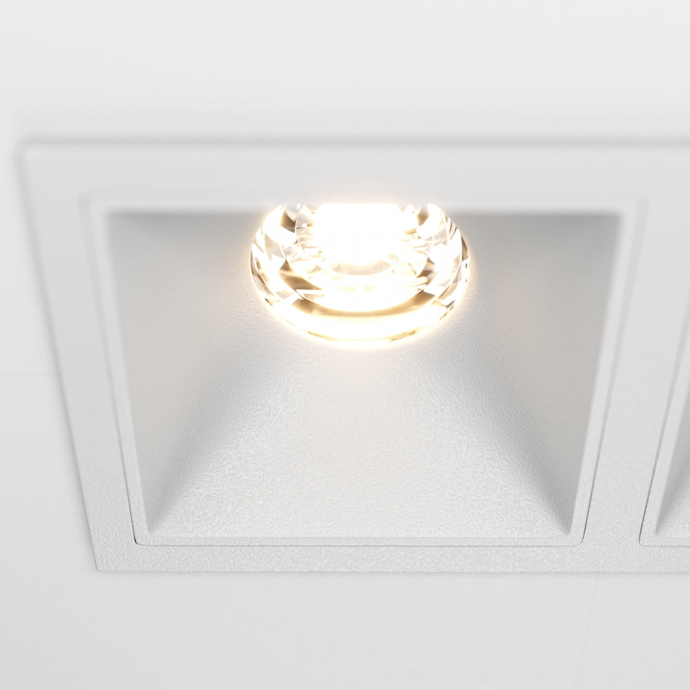 Maytoni Alfa LED 10W 36° süllyesztett négyzet alakú lámpa, fehér