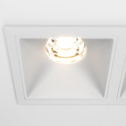 Maytoni Alfa LED 10W 36° süllyesztett négyzet alakú lámpa, fehér