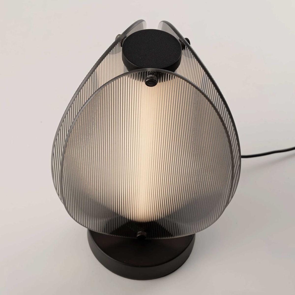 Nova Luce Noir LED asztali lámpa