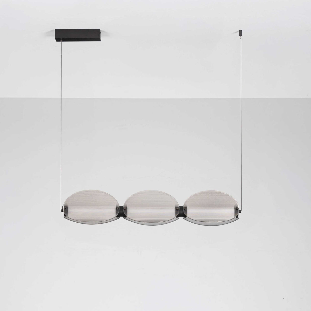 Nova Luce Noir LED hosszanti függesztett lámpa