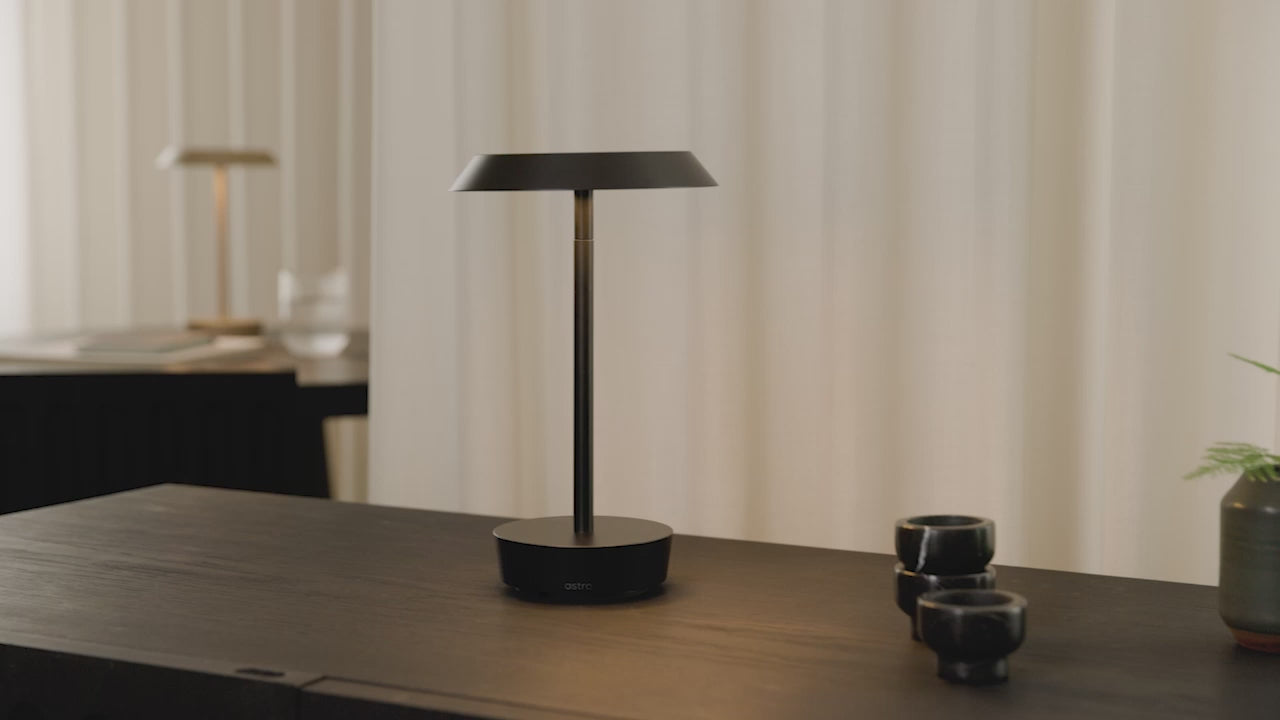 Videó betöltése: Astro Halo