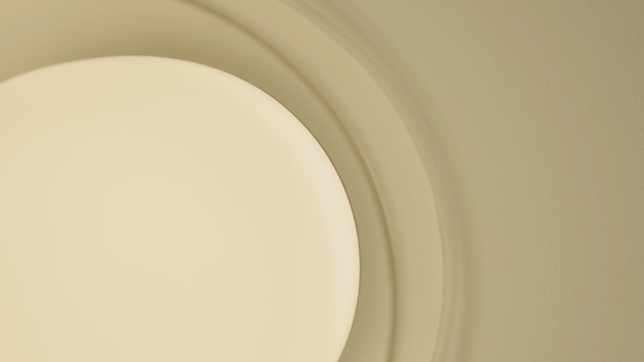 Videó betöltése: Astro Aquina